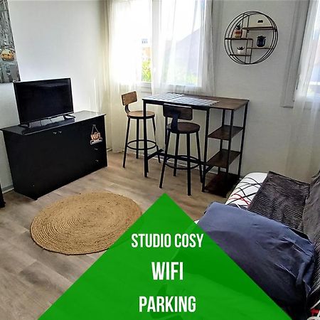 Petit Cocon Tarbais -Wifi-Parking Appartement Tarbes Buitenkant foto